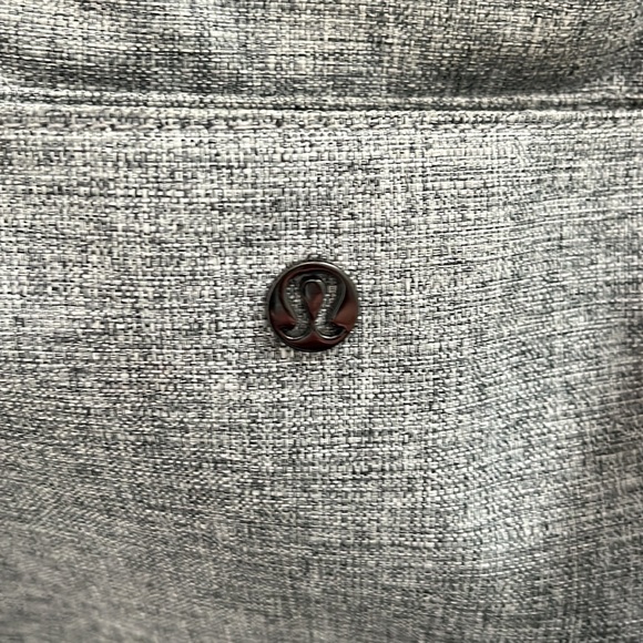 Lululemon Out of Range Duffel (33L) - Picture 7 of 9